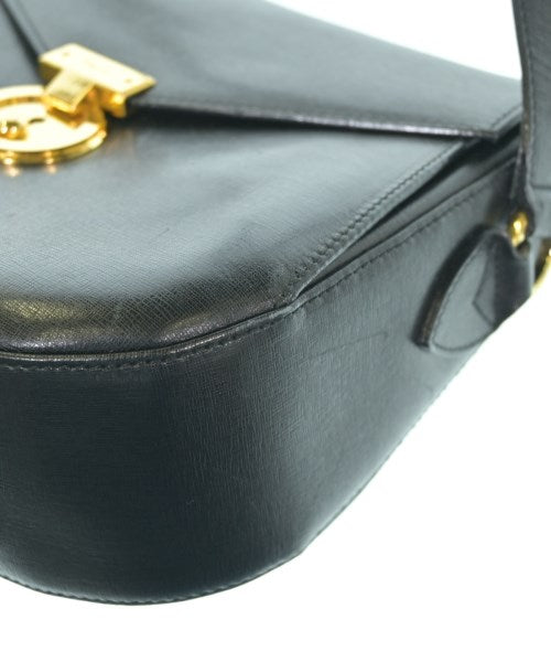 Salvatore Ferragamo กระเป๋าสะพาย