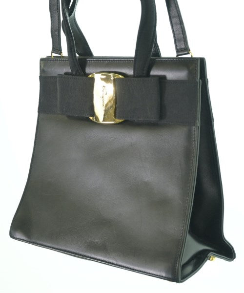 Salvatore Ferragamo กระเป๋าถือ