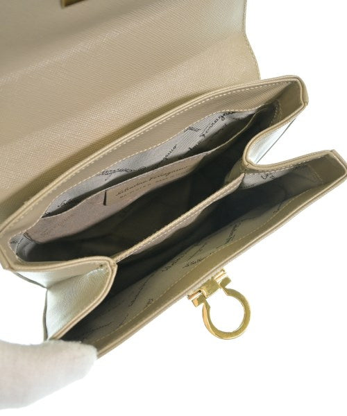 Salvatore Ferragamo กระเป๋าถือ