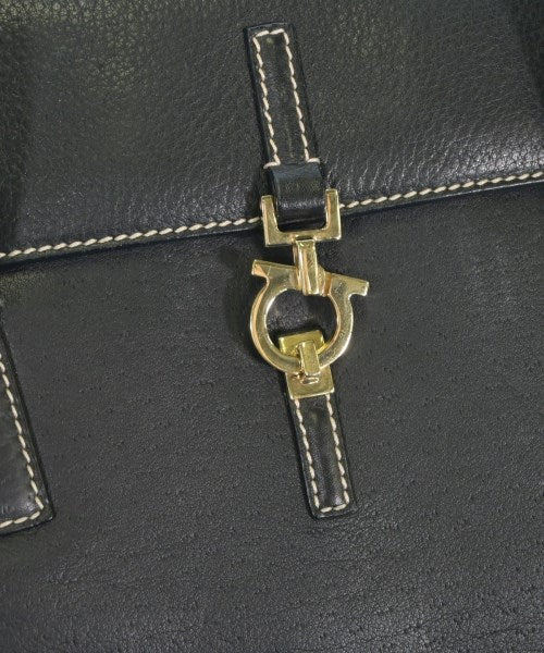 Salvatore Ferragamo กระเป๋าถือ