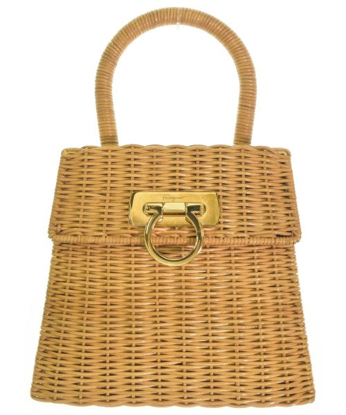 Salvatore Ferragamo กระเป๋าทรงตะกร้า