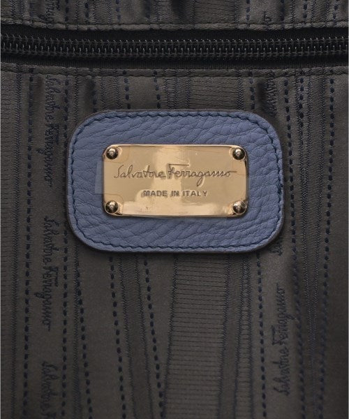 Salvatore Ferragamo กระเป๋าถือขนาดใหญ่