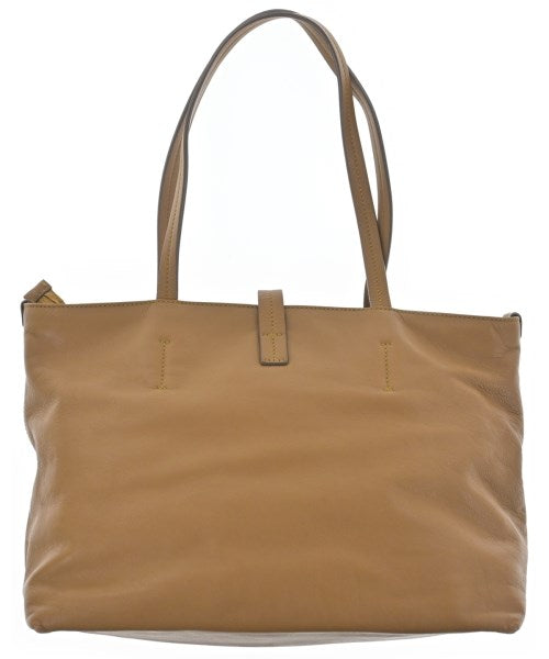 Salvatore Ferragamo กระเป๋าถือขนาดใหญ่