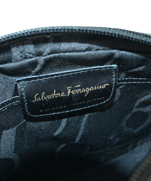 Salvatore Ferragamo กระเป๋าสะพาย
