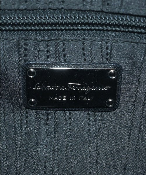 Salvatore Ferragamo กระเป๋าถือ
