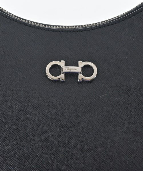 Salvatore Ferragamo กระเป๋าถือ