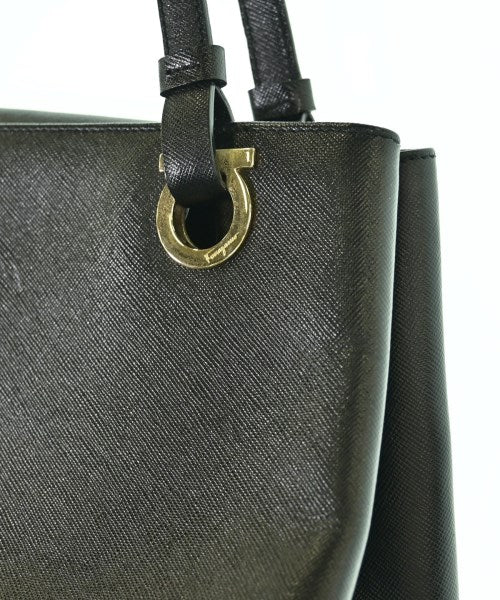 Salvatore Ferragamo กระเป๋า อื่น