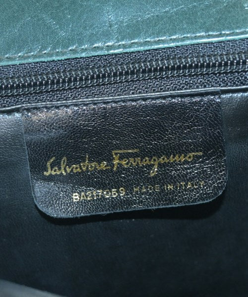 Salvatore Ferragamo กระเป๋าสะพาย