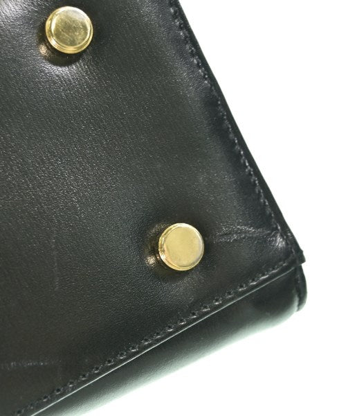 Salvatore Ferragamo กระเป๋าสะพาย