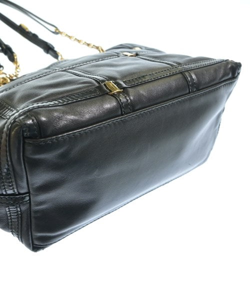 Salvatore Ferragamo กระเป๋าถือขนาดใหญ่