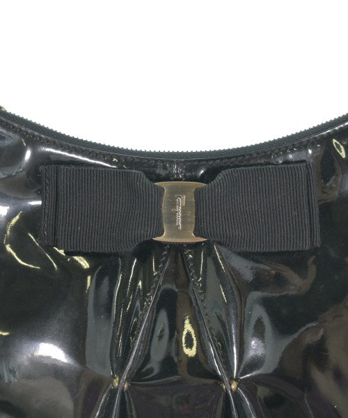 Salvatore Ferragamo กระเป๋าถือ