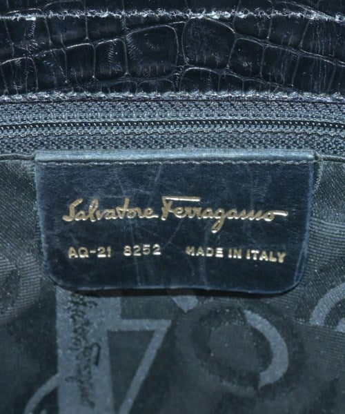 Salvatore Ferragamo กระเป๋าถือ