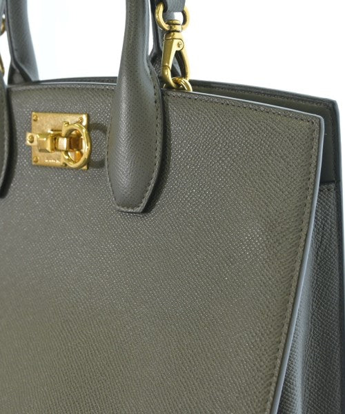 Salvatore Ferragamo กระเป๋าถือ