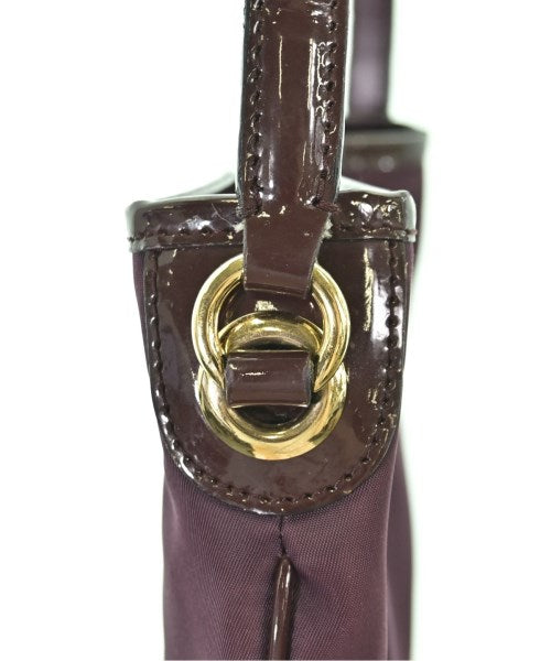 Salvatore Ferragamo กระเป๋าสะพาย
