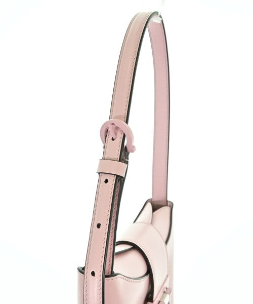 Salvatore Ferragamo กระเป๋าถือ