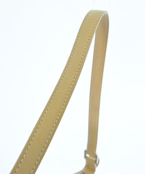 Salvatore Ferragamo กระเป๋าสะพาย