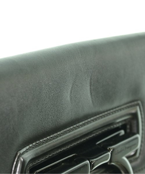 Salvatore Ferragamo กระเป๋าถือ