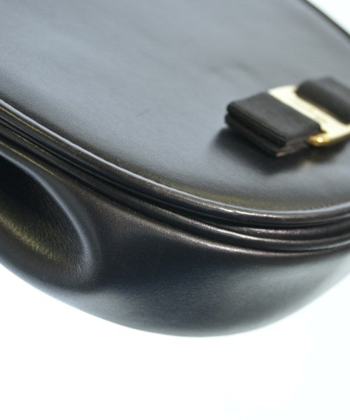 Salvatore Ferragamo กระเป๋าสะพาย