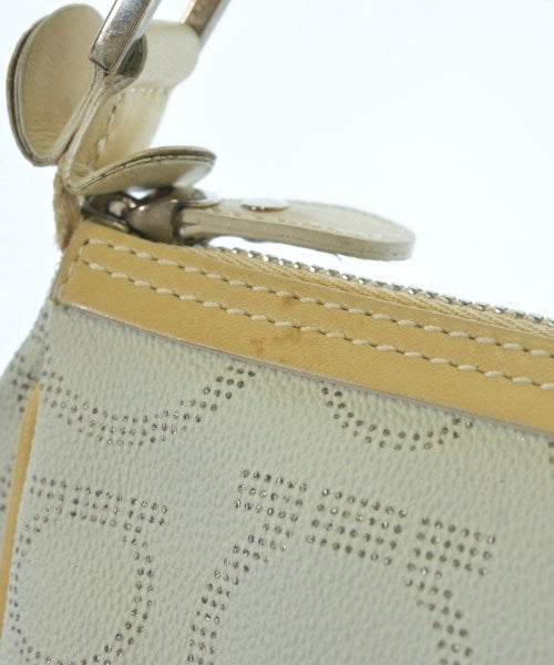 Salvatore Ferragamo กระเป๋าสะพาย
