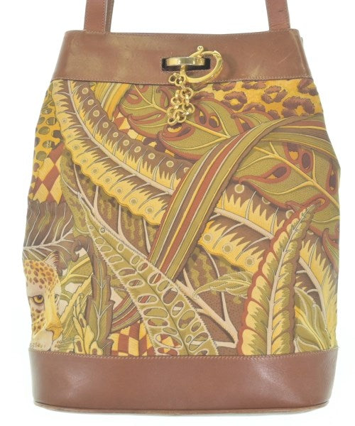 Salvatore Ferragamo กระเป๋าถือขนาดใหญ่