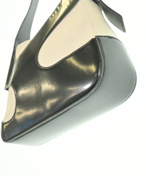 Salvatore Ferragamo กระเป๋าถือ