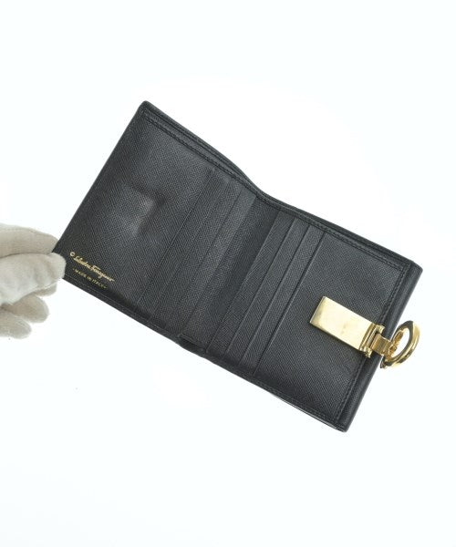 Salvatore Ferragamo กระเป๋าสตางค์/กระเป๋าใส่เหรียญ