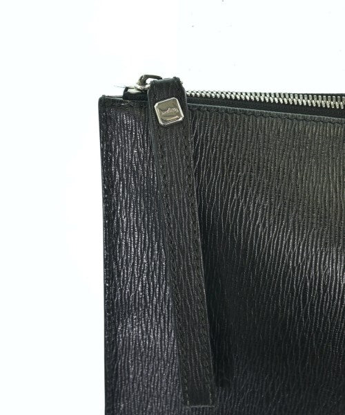 Salvatore Ferragamo คลัตช์