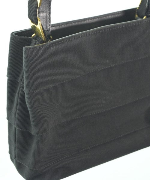 Salvatore Ferragamo กระเป๋าถือ