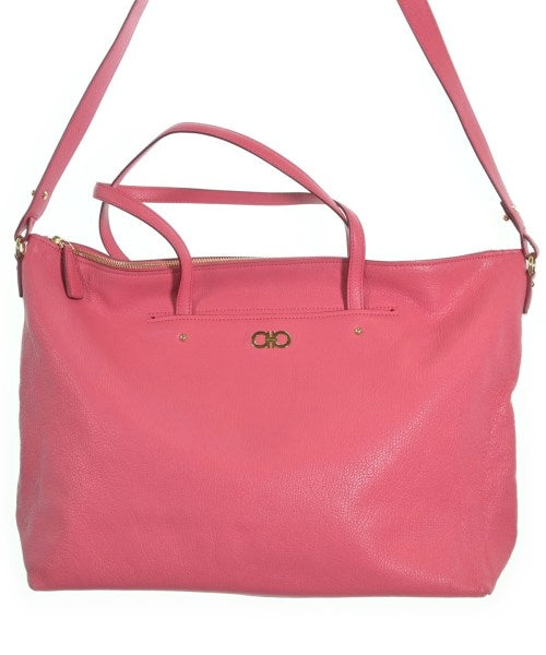 Salvatore Ferragamo กระเป๋าถือขนาดใหญ่