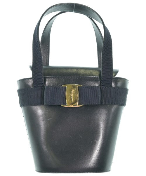 Salvatore Ferragamo กระเป๋าถือ