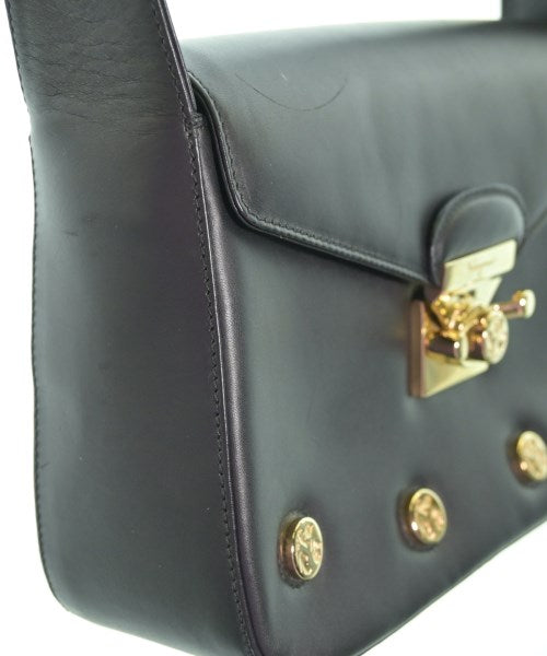 Salvatore Ferragamo กระเป๋าสะพาย