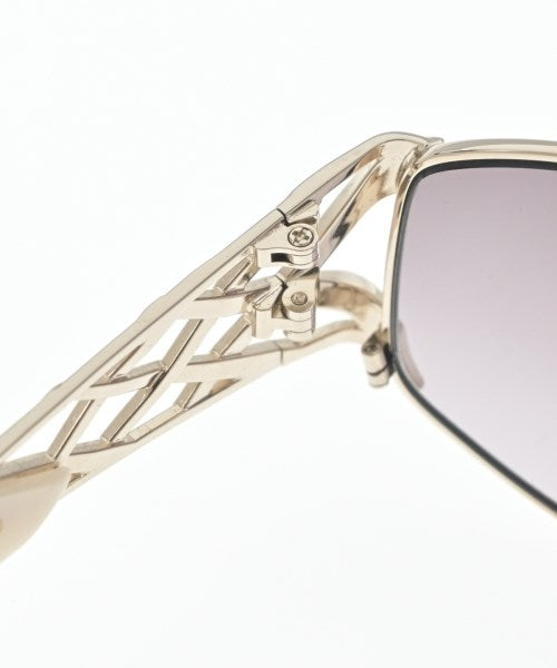 Salvatore Ferragamo แว่นกันแดด