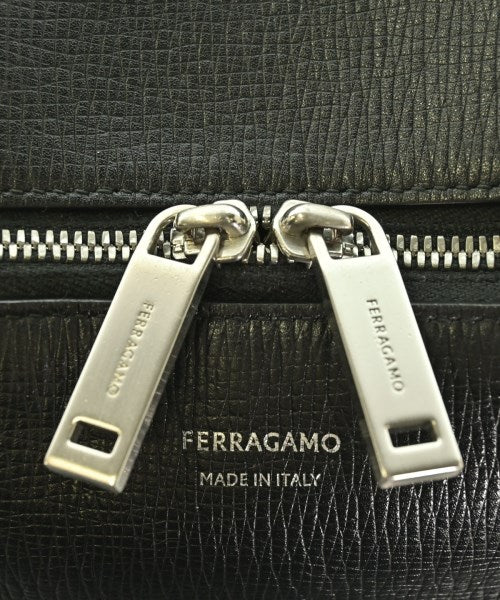 Salvatore Ferragamo เป้สะพายหลัง