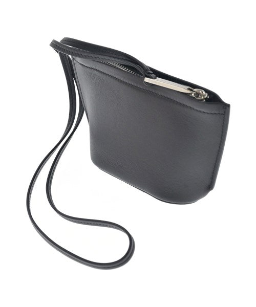 Salvatore Ferragamo กระเป๋า