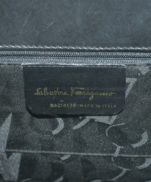 Salvatore Ferragamo กระเป๋าถือ