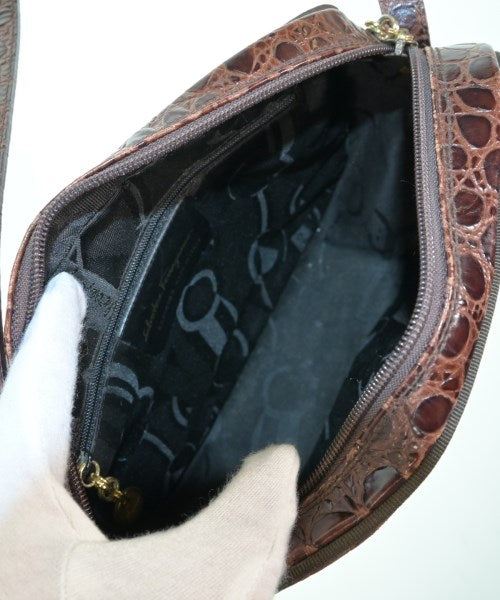 Salvatore Ferragamo กระเป๋าสะพาย