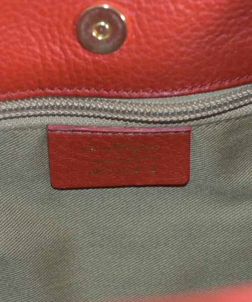 Salvatore Ferragamo กระเป๋าถือ