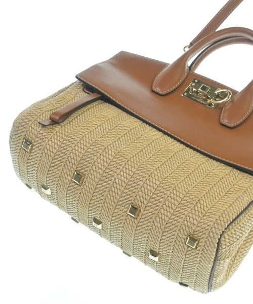 Salvatore Ferragamo กระเป๋าถือ