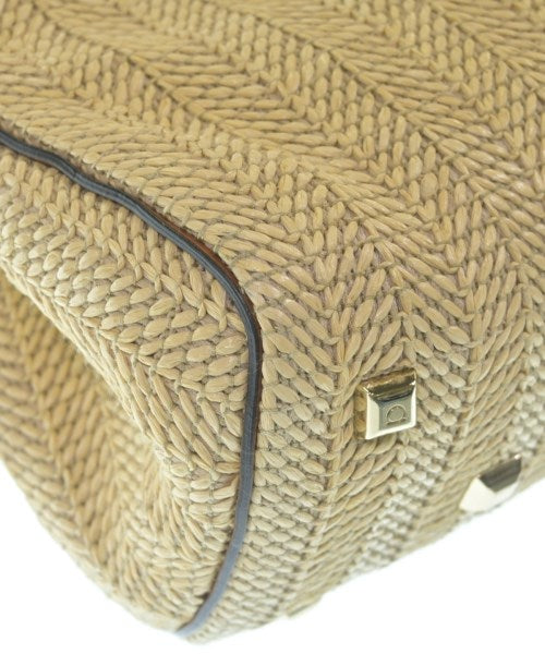Salvatore Ferragamo กระเป๋าถือ