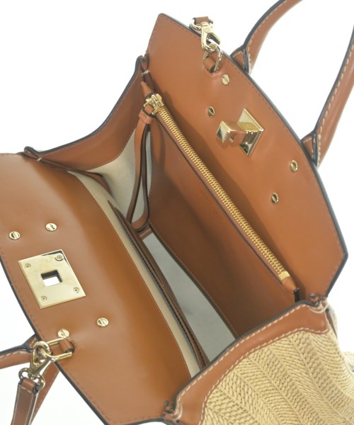 Salvatore Ferragamo กระเป๋าถือ