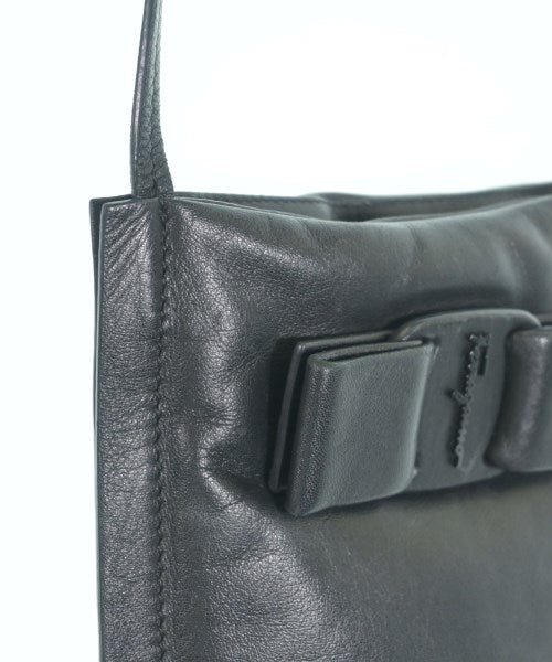 Salvatore Ferragamo กระเป๋าสะพาย
