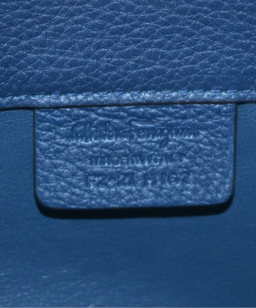 Salvatore Ferragamo กระเป๋าถือ