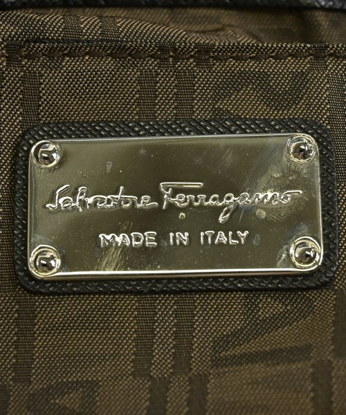 Salvatore Ferragamo กระเป๋า อื่น
