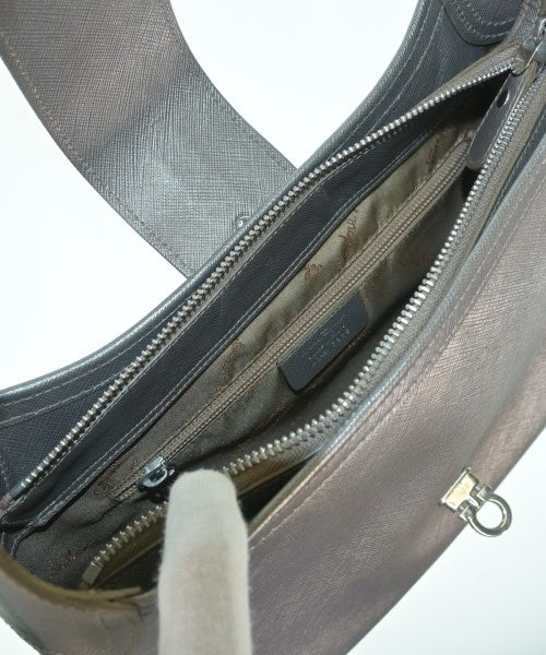 Salvatore Ferragamo กระเป๋าสะพาย