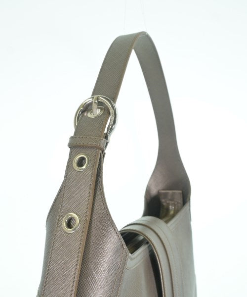 Salvatore Ferragamo กระเป๋าสะพาย