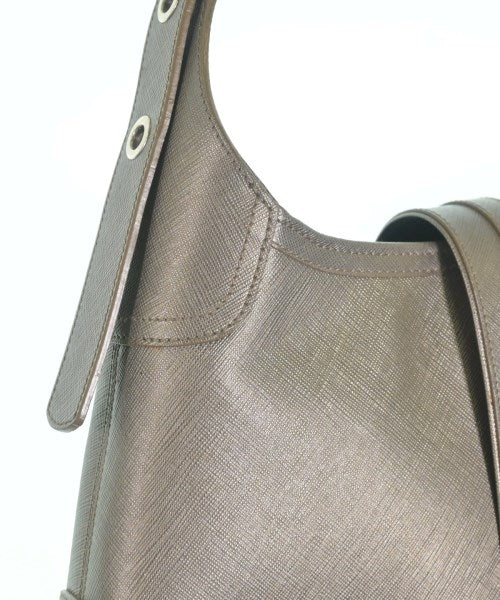 Salvatore Ferragamo กระเป๋าสะพาย