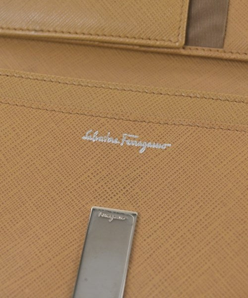 Salvatore Ferragamo กระเป๋าสตางค์/กระเป๋าใส่เหรียญ