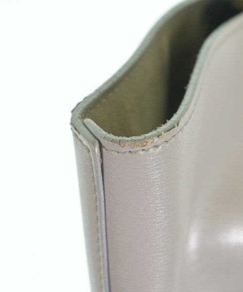 Salvatore Ferragamo กระเป๋าถือขนาดใหญ่