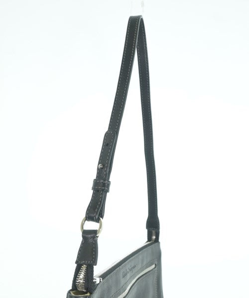 Salvatore Ferragamo กระเป๋าสะพาย