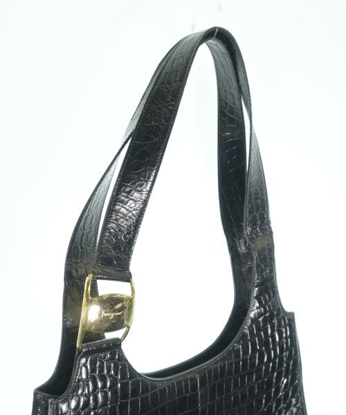 Salvatore Ferragamo กระเป๋าถือขนาดใหญ่